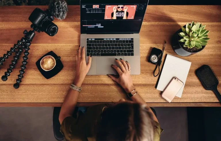 The Blogging For Beginners: The Ultimate Helpful Guide for the Ideal Setup of the Blog.